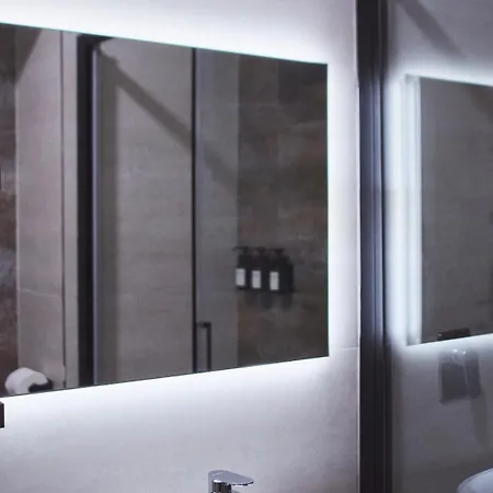 266 La Barraca Hotel *